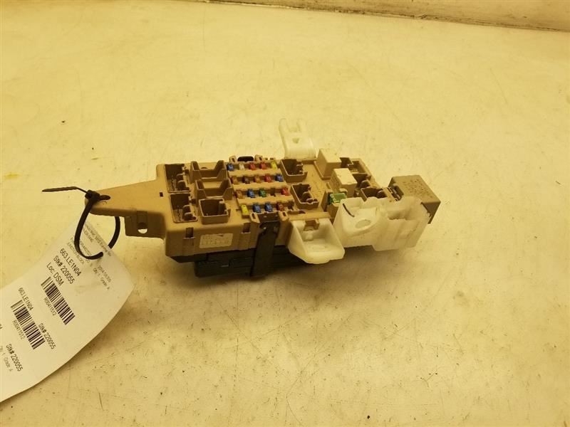 00 01 02 03 04 05 LEXUS GS300 FUSE JUNCTION BOX ASSEMBLY