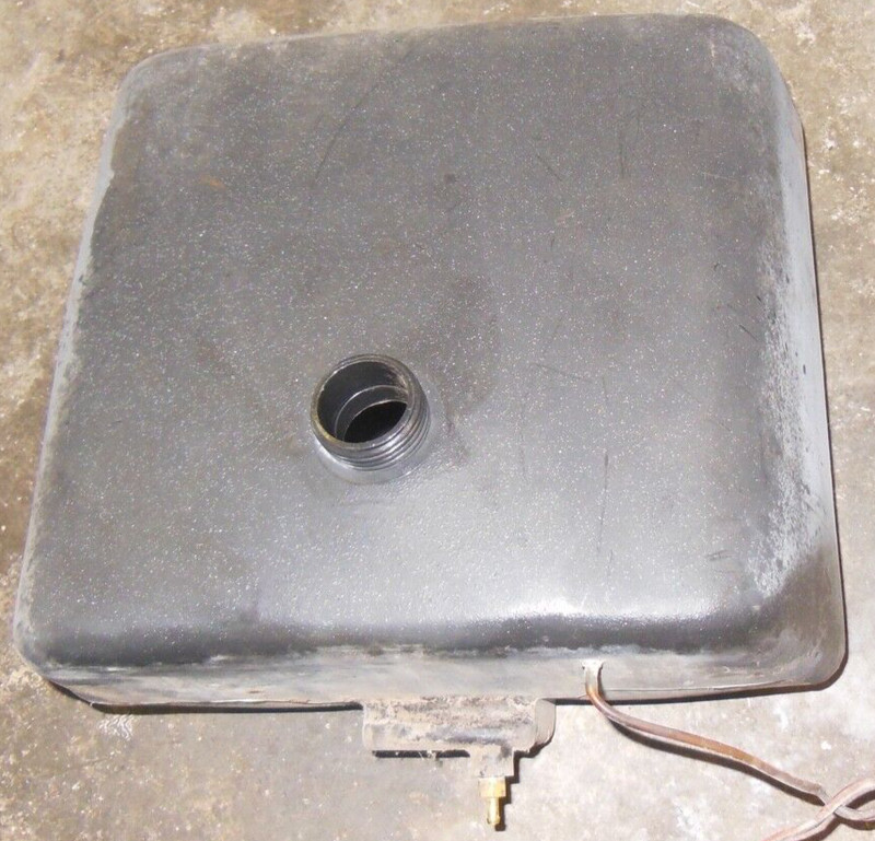 Polaris Indy Wide Track 500 Snowmobile Fuel Gas Tank Container Petrol