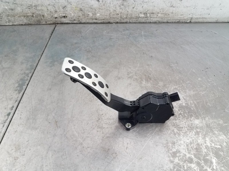 2010 Subaru WRX STi Accelerator Throttle Pedal #7397 E4