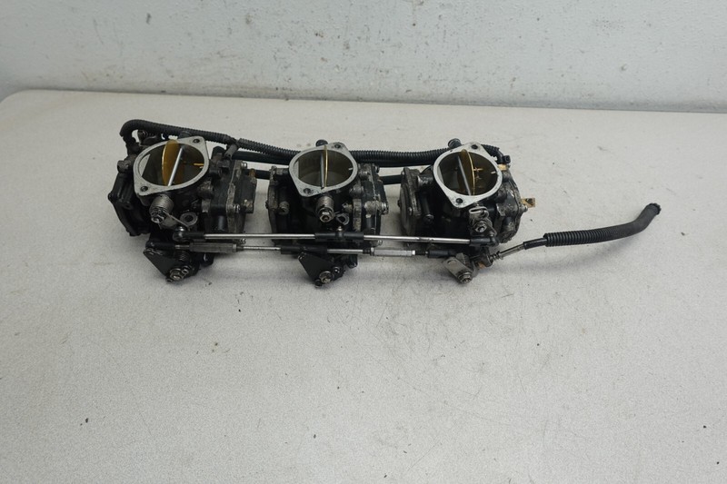 2000-2001 Yamaha GP 1200R OEM Gas Fuel Intake Triple Barrel Carburetor Ass'y
