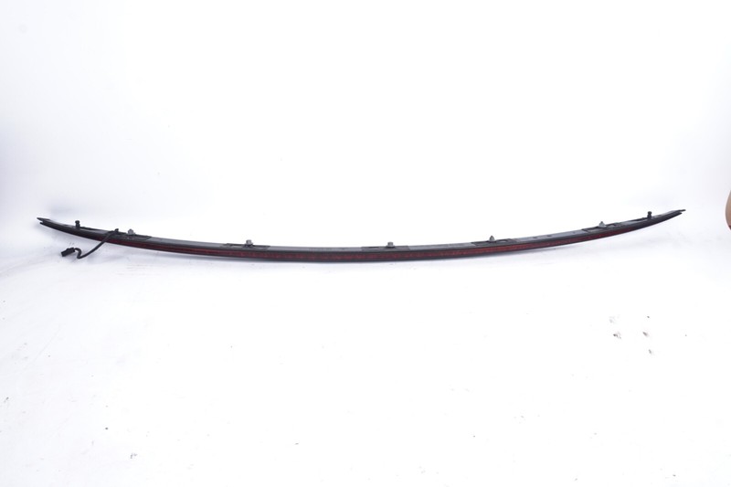 2012-2018 AUDI A7 REAR HIGH MOUNT 3RD STOP BRAKE LIGHT LAMP OEM 4G8945097