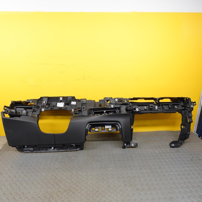 2024-2026 BMW X2 U10 DASHBOARD LOWER TRIM BLACK OEM 5A353A9