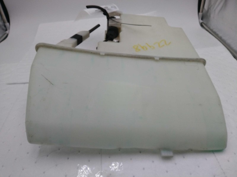 Used Washer Fluid Reservoir fits: 2019 Kia StingerGrade A