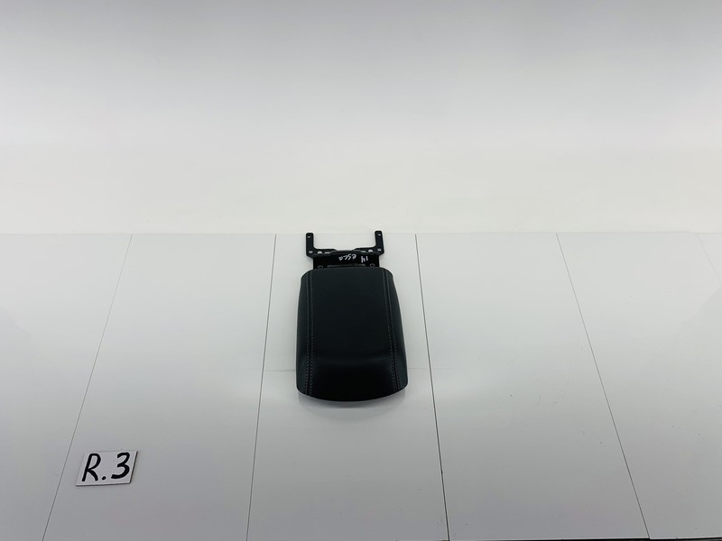 13-16 FORD ESCAPE FRONT CENTER CONSOLE STORAGE TRAY COVER ARMREST BLACK OEM