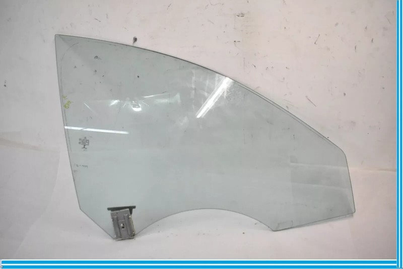 14-18 Mercedes W117 CLA45 Front Right Passenger Door Window Auto Glass Panel OEM