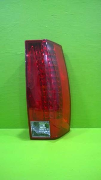 07 08 09 10 11 12 13 14 ESCALADE ESV PASSENGER RIGHT TAILLIGHT LAMP OEM 2423-76