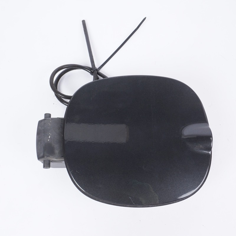 2014 - 2017 Fiat 500L Fuel Tank Filler Lid Door OEM