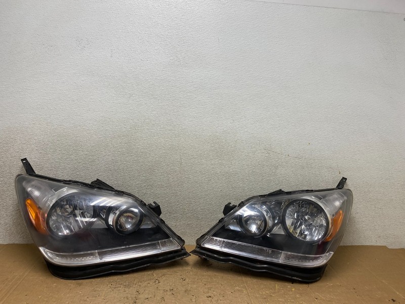 2005 2006 2007 Honda Odyssey Left+Right Set Halogen Headlights V8206 DW