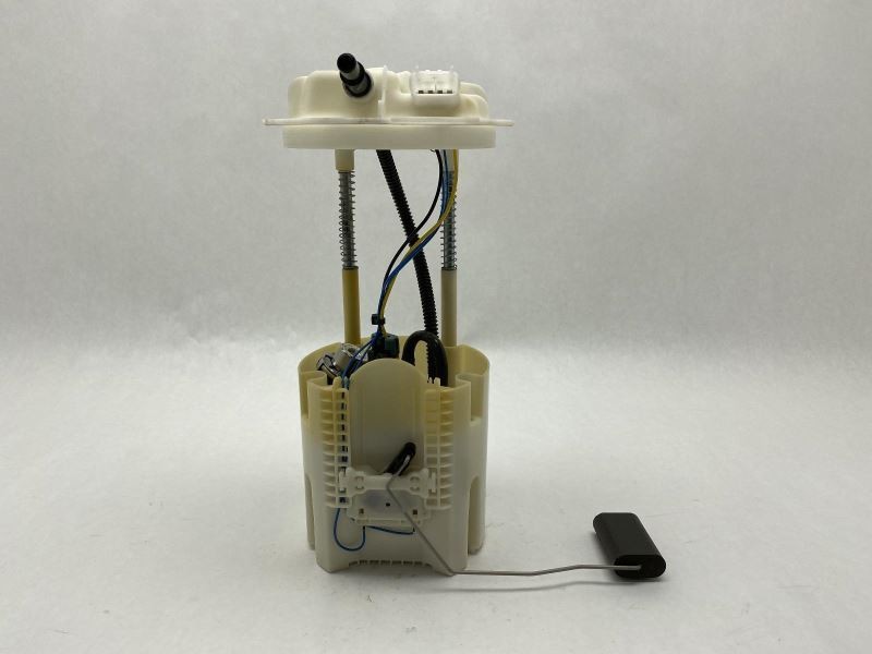Fuel Pump Assembly Gasoline Fits 2005-2010 Jeep Grand Cherokee 70422