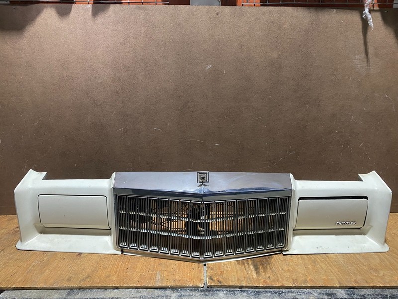 1979 to 1981 Chrysler New Yorker Front Header Panel Headlights Grill V9807 PS