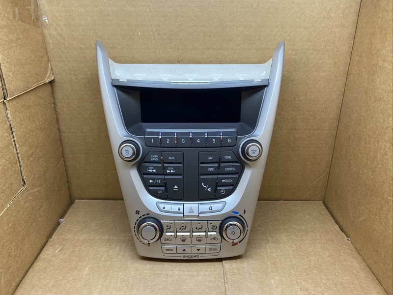 10-11 Equinox Dash Radio Bezel Trim Climate Temperature Control Panel 20906747