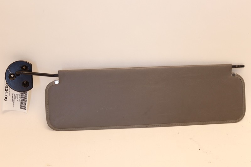 1996-2010 KENWORTH T2000 FRONT RIGHT PASSENGER SUN VISOR SHADE C20-31034 OEM