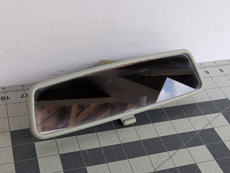 2005 VW VOLKSWAGEN JETTA Rear View Mirror 00-07 OEM BEIGE 1E9014026