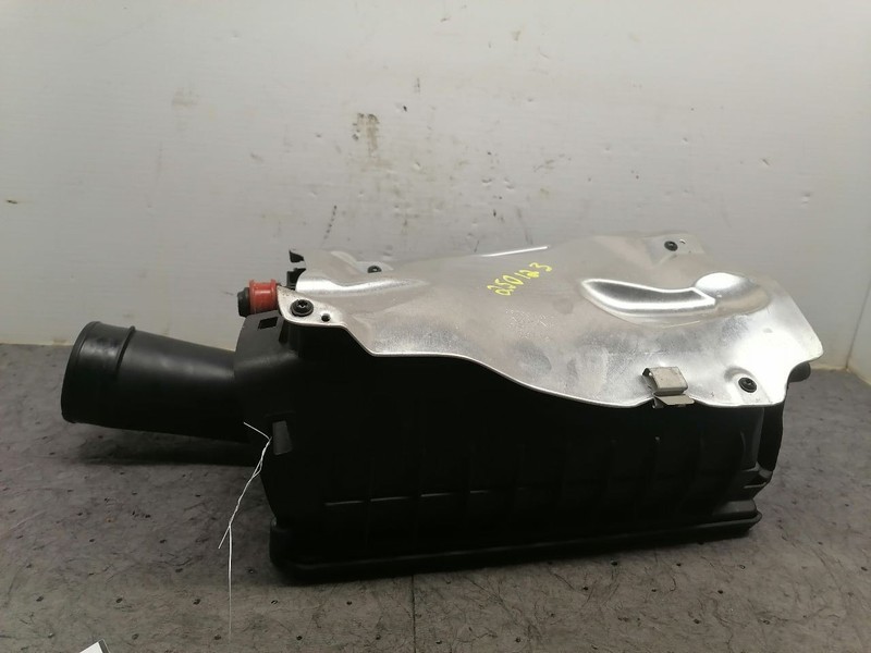 Air Cleaner 253 Type And Suv Coupe Fits 16-20 MERCEDES GLC-CLASS 1566237