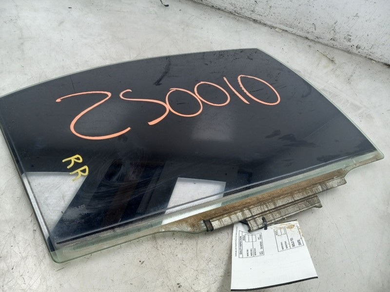02 03 LEXUS ES300 REAR PASSENGER RIGHT DOOR GLASS
