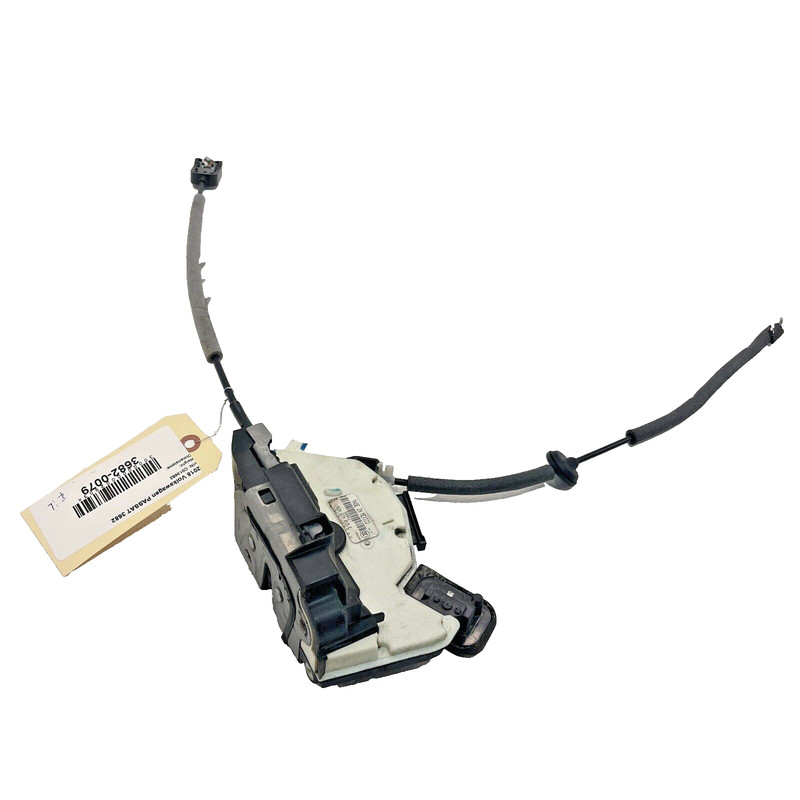 2017-2022 VOLKSWAGEN PASSAT REAR DRIVER SIDE DOOR LOCK LATCH ACTUATOR OEM