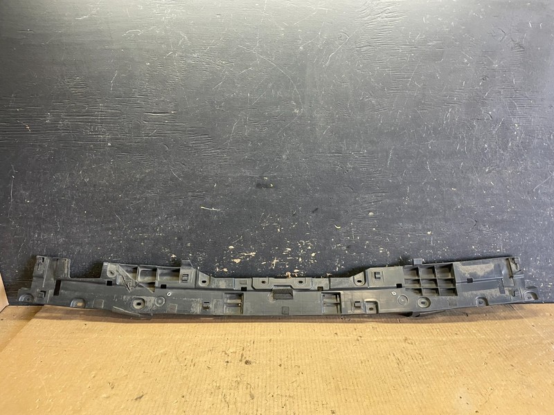 2008 to 2011 Lexus LX570 Land Cruiser Rear Bumper Impact Absorber AA5989