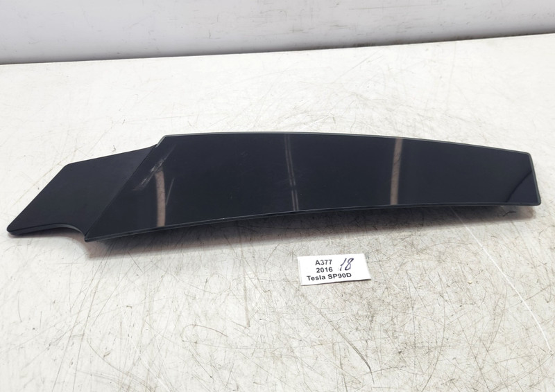 ✅ 16-20 OEM Tesla S Right Passenger Side B Pillar Glass Applique Molding Trim