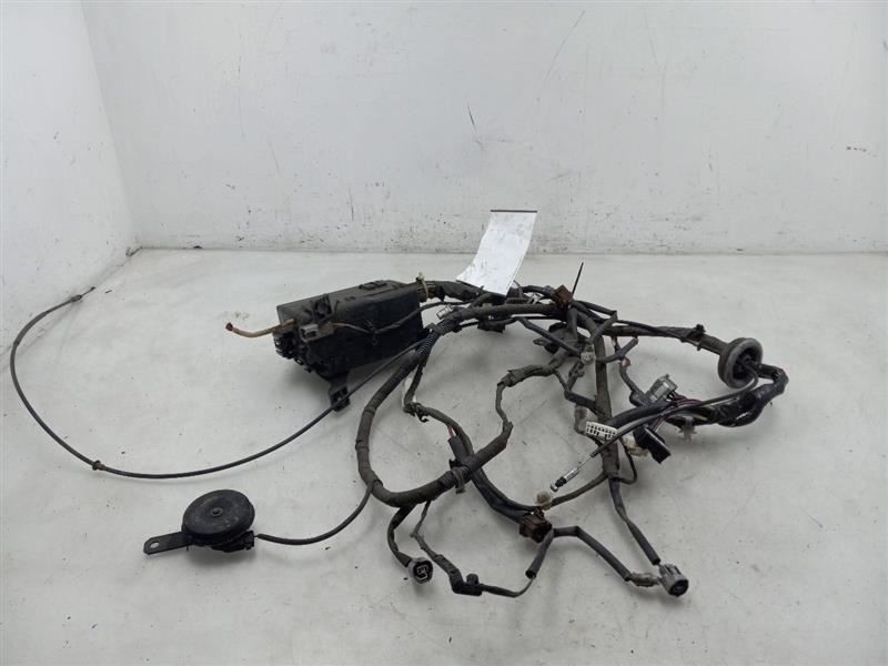 97 98 99 Toyota 4 Runner 2.7L AT RWD Main Engine Room Harness 82111-3D631