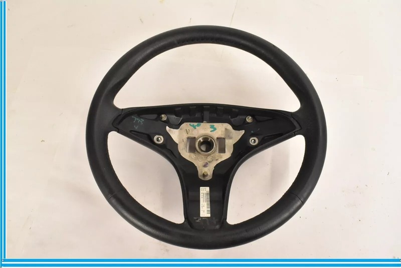 08-12 Mercedes W204 C300 GLK350 C250 Driving Steering Wheel Black 2044601203 OEM