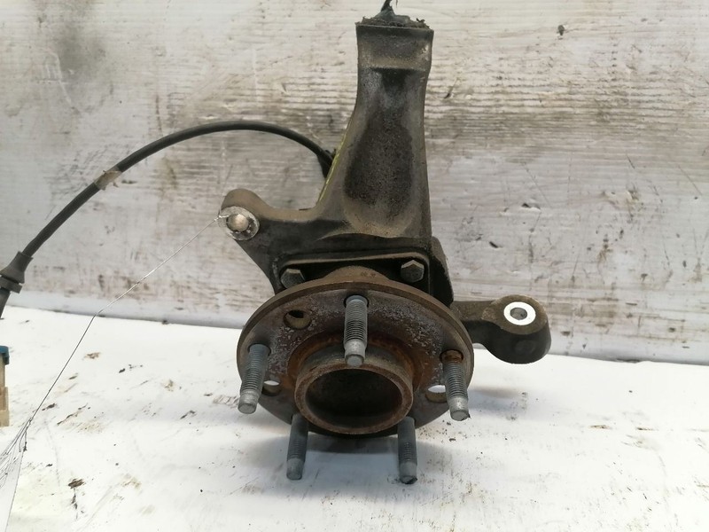 Passenger Right Front Spindle/Knuckle Fits 91-96 CORVETTE 1586109