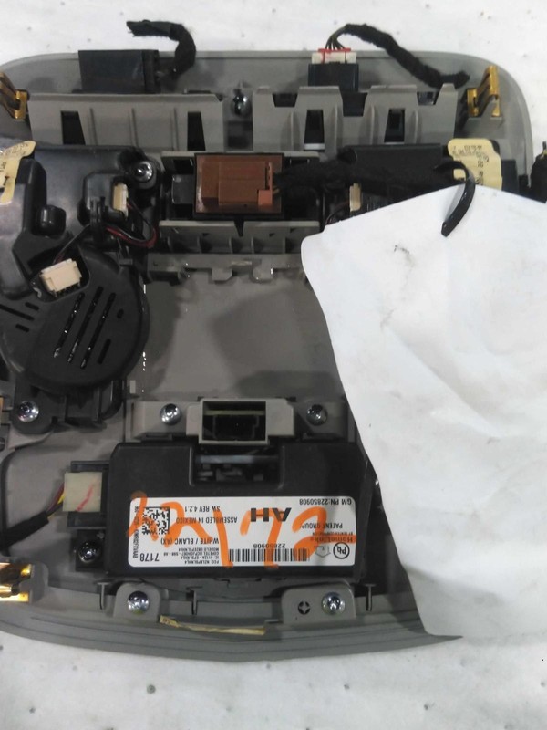 2017 Cadillac XTS Center Console Black OEM 23320734 119K Mileage