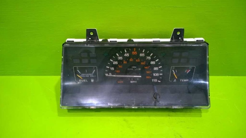 88 89 90 MITSUBISHI MIGHTY MAX PICKUP SPEEDOMETER CLUSTER 348K MILES OEM 2465-1