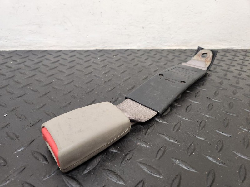 02-05 Dodge Ram 1500 Left Driver Seat Belt Buckle Gray OEM 5GW371DVAC