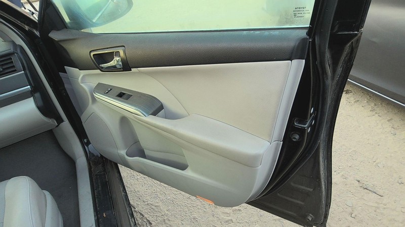 Front Door Trim Panel TOYOTA CAMRY Right 13 14 12