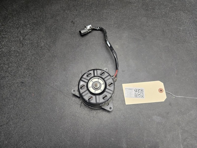 Radiator Cooling Fan Motor 2019 Honda CR-V 19030-5PA-A01 2017 2018 2020 - 2025