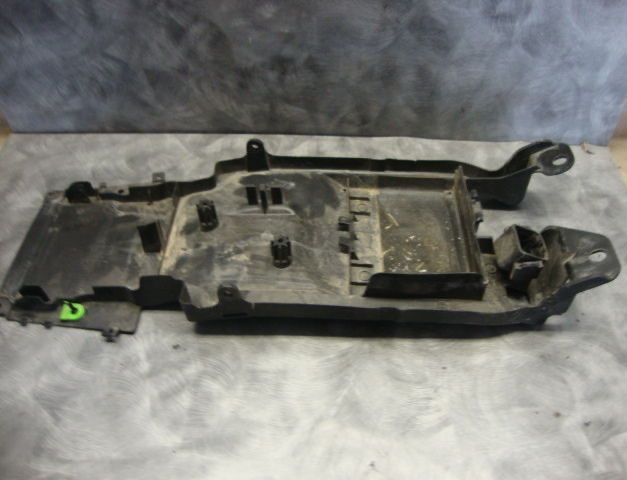 2012 12 Kawasaki Ninja ZX600 ZX 600 R Rear Under Fender Panel Tray Sub Frame I2