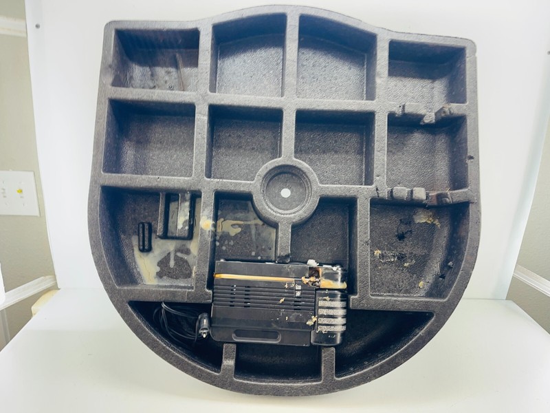2014 Jeep Renegade TOOL BOX BOOT FOAM INSTRUMENT 52016506 COMPRESSOR OEM