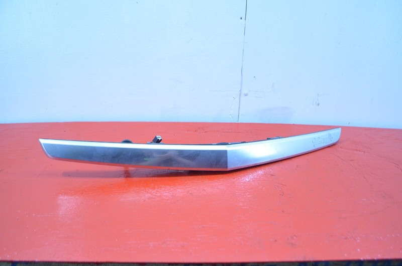 13-17 CADILLAC XTS REAR TRUNK CHROME MOLDING TRIM W CAMERA OEM