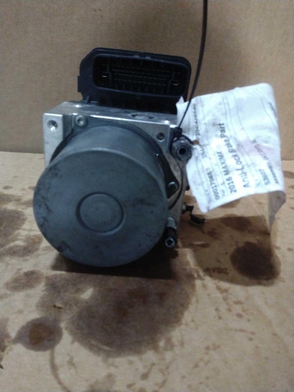 Nissan Maxima 2016 ABS Pump Assembly 137K mi. 476604RB1A 3016