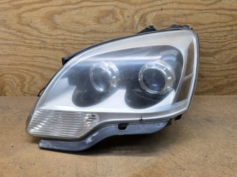 2007 2008 2009 2010 GMC ACADIA LEFT HEADLIGHT Halogen Factory OEM