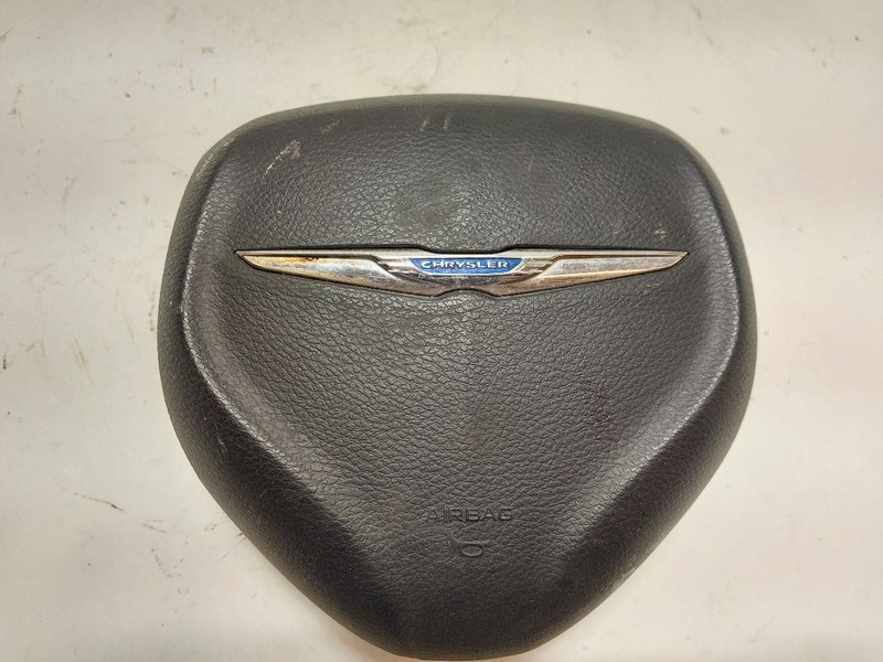 2017-2022 Chrysler Pacifica Driver Left Steering Wheel Air Bag Airbag Black