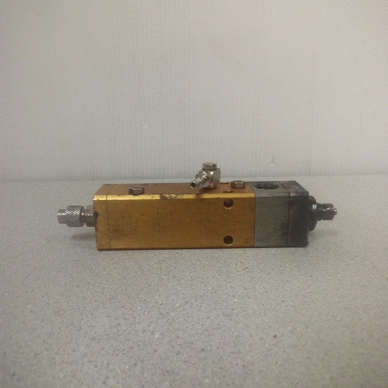 IEI Model AV 501 Dispensing Valve, USA Seller -Free Shipping-