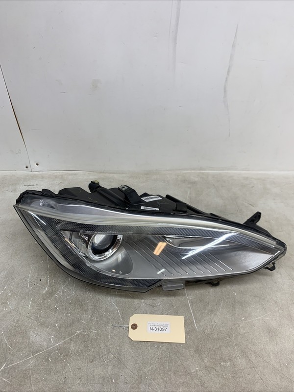 12-16 Tesla S Front Right Passenger Side Headlight Lamp Xenon 6005907-00-C 31097