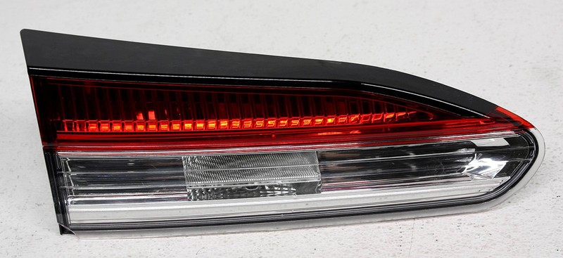 OEM Left Driver Side Halogen Tail Lamp For Toyota Corolla Cross -Lens Chip