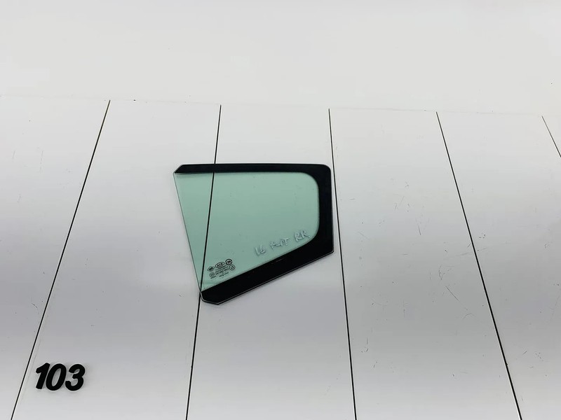 14-18 KIA FORTE REAR RIGHT PASSENGER SIDE QUARTER PANEL WINDOW GLASS OEM