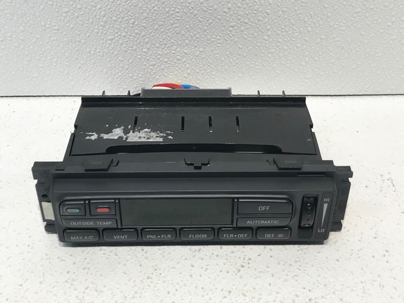 99-02 Ford Expedition F-150 Navigator AC Heat Temperature Switch 1L7H-19C933-AA