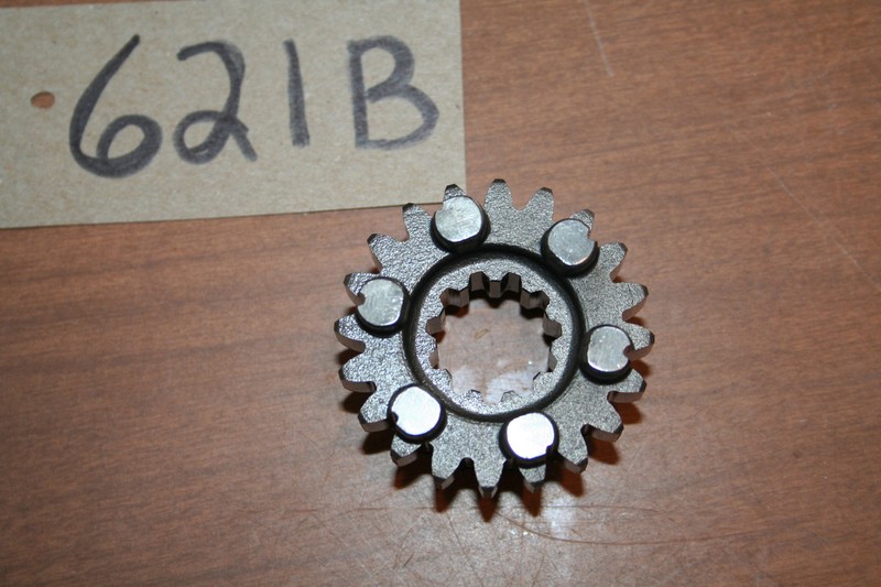 1989 Kawasaki KDX 200 Counter Shaft Output Top Gear 20 Teeth 89