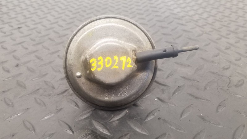 94-95 Chevrolet S10 Pickup 2.2L 4 Cylinder EGR Emissions Valve OEM 17093157