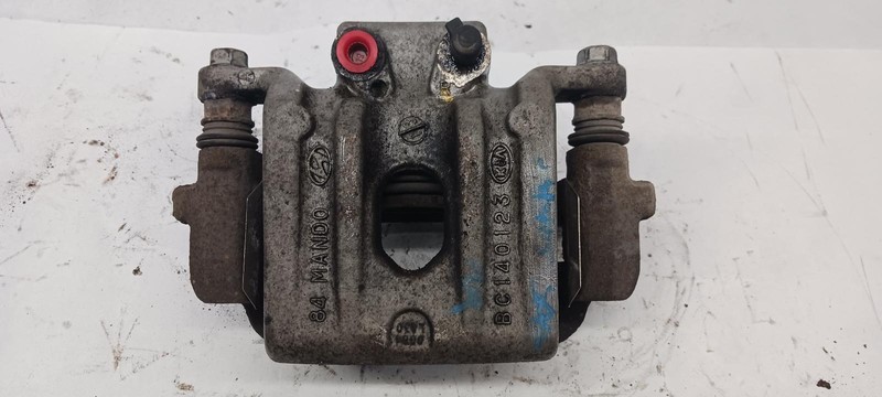 17-'19 HYUNDAI SANTA FE Right passenger REAR Caliper 3.3L 57k miles OEM