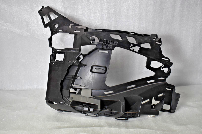 2011-2020 Mercedes C63 s450 s550 amg right mounting bracket Left Front Inner