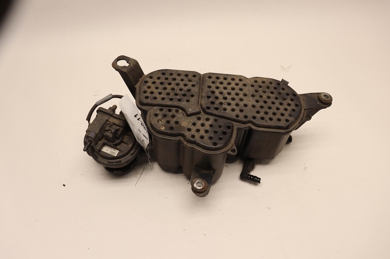 2008-2017 AUDI S5 4.2L FUEL EVAPORATOR CHARCOAL VAPOR CANISTER OEM