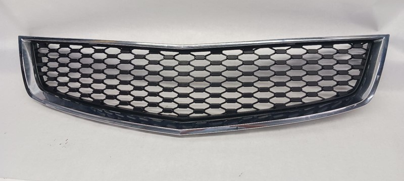 10-'15 CHEVROLET EQUINOX Grille LT OEM Grade B Condition!