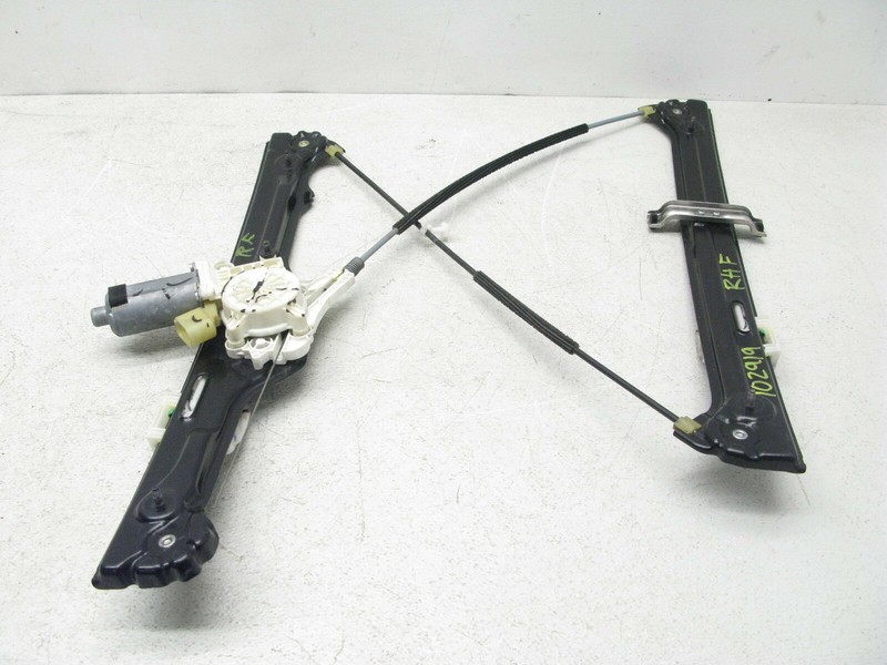 07-13 BMW E70 X5 FRONT RIGHT PASSENGER DOOR WINDOW REGULATOR MOTOR 102919