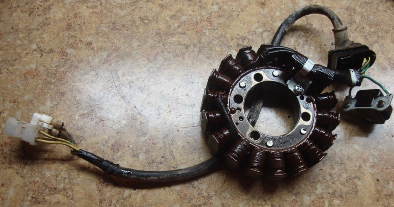 1992 Suzuki ATV Quad Runner LTF250 250 LTF LT250 Engine Stator Coil Generator 92