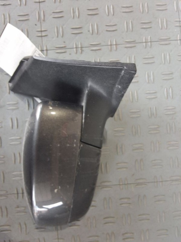 2017-2019 Ford Escape Passenger Side View Mirror w/o Memory w/o Blind Spot Alert